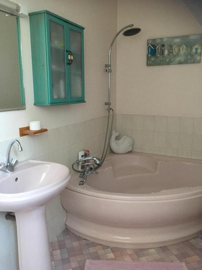 La Chaumiere Villa Sourdeval Exteriör bild